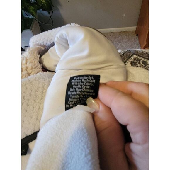 FILA Sport White Fleece Jacket Women's Size Large - Picture 8 of 8